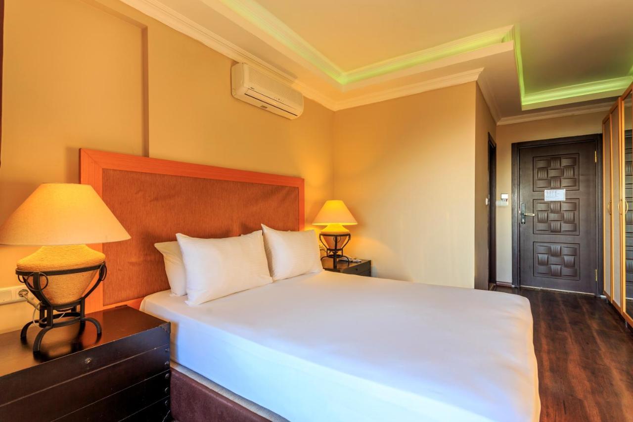 Manaspark Deluxe Hotel オルデニズ エクステリア 写真